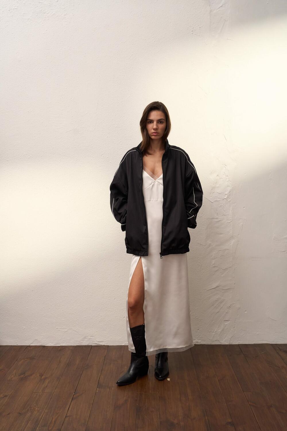 Бомбер з декоративними  кантами Manifest Чорний, XS/S