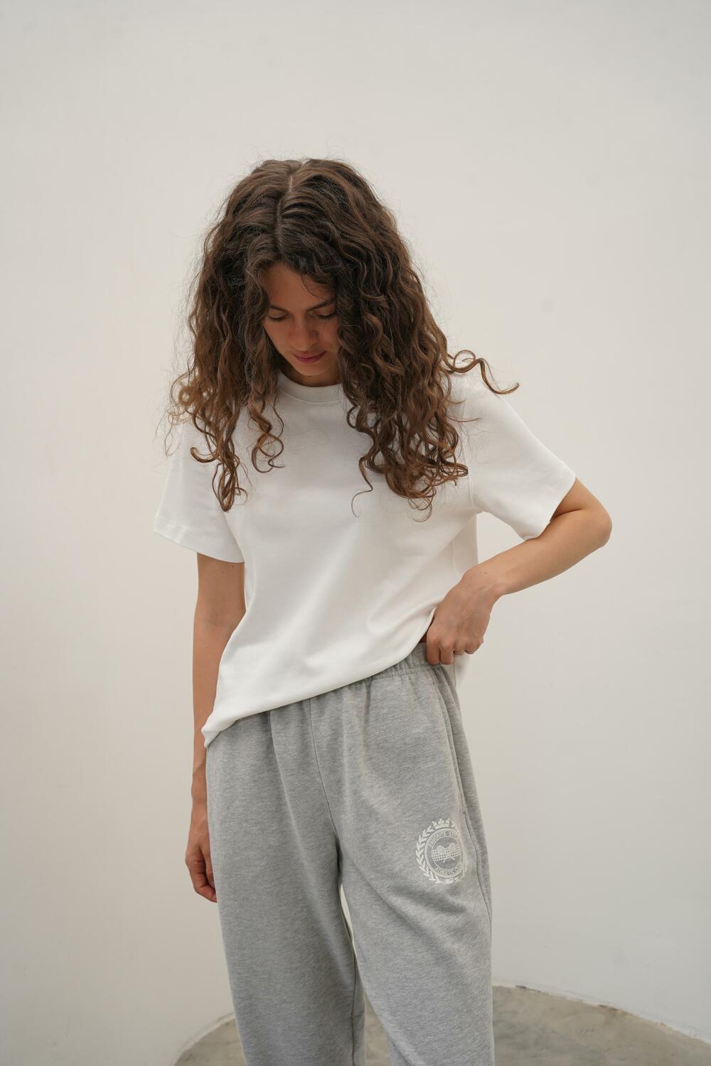 Футболка NEW BASIC Молочний, M