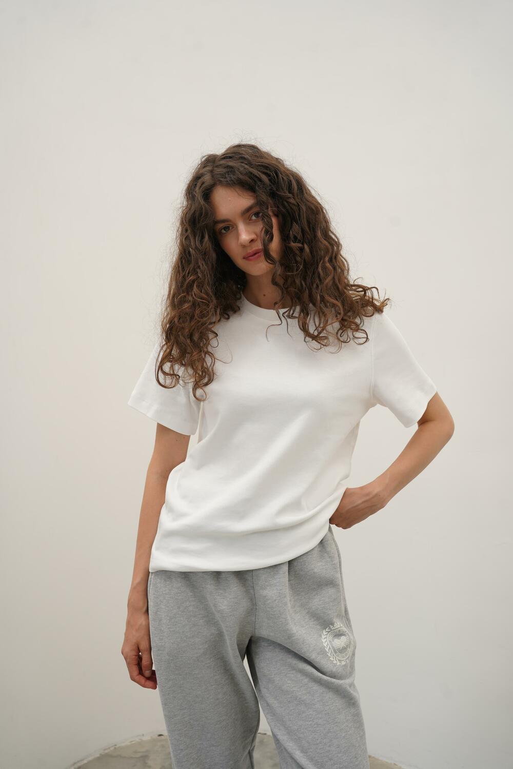 Футболка NEW BASIC Молочний, M