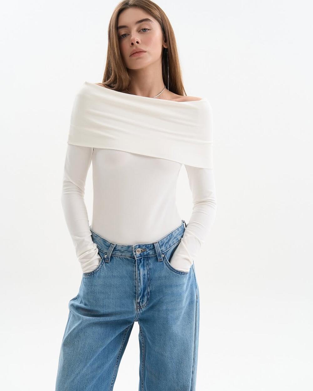 Боді  ELLA з відкритими плечима Молочний, L