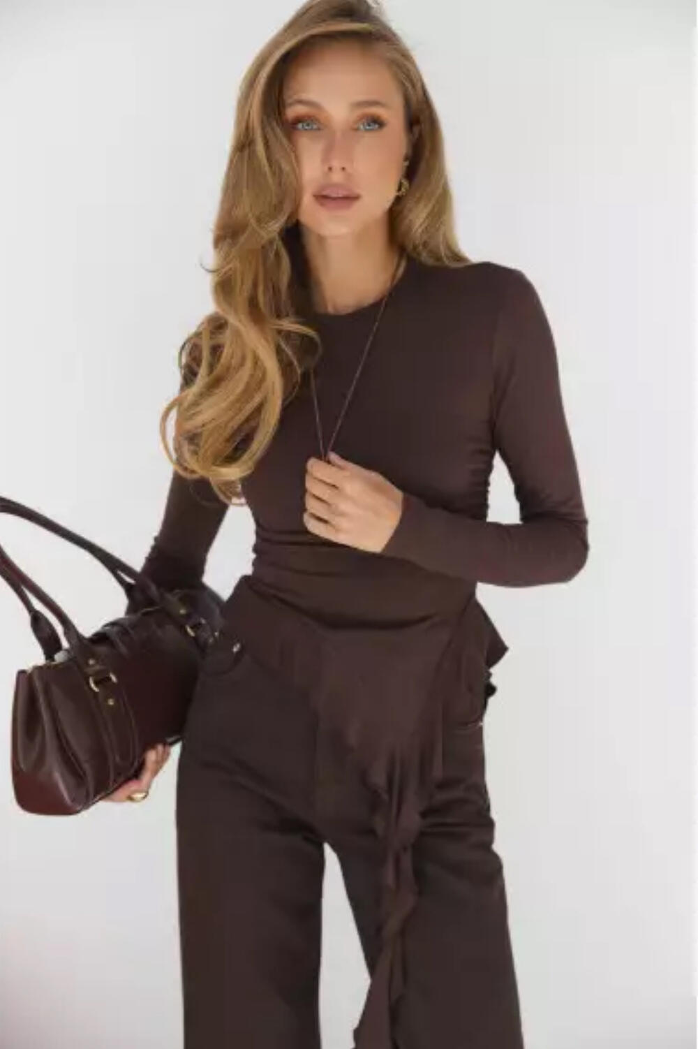 Лонгслів з рюшами МІА Шоколадний, M/L