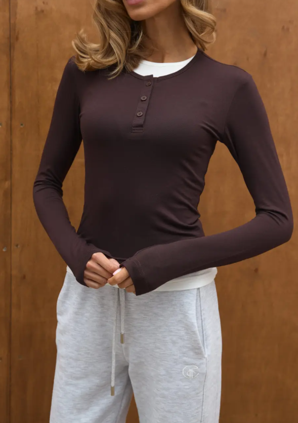 Лонгслів на гудзиках контрастний LS016 Коричневий, M