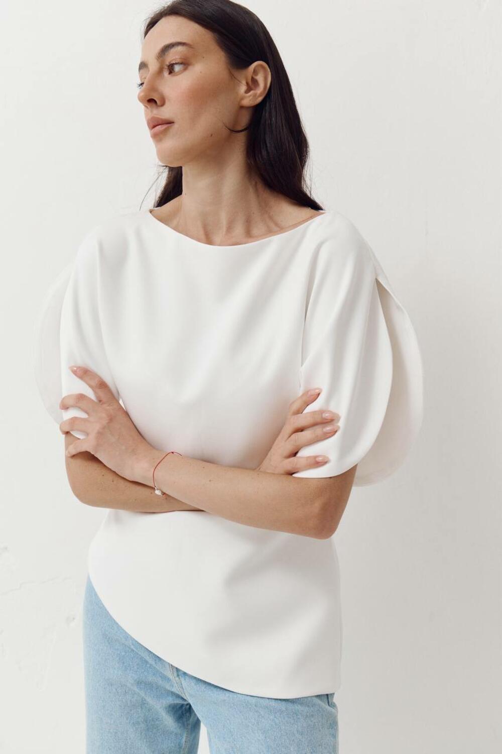 Топ з об'ємними рукавами та розрізами Top Elan 413 Білий, S